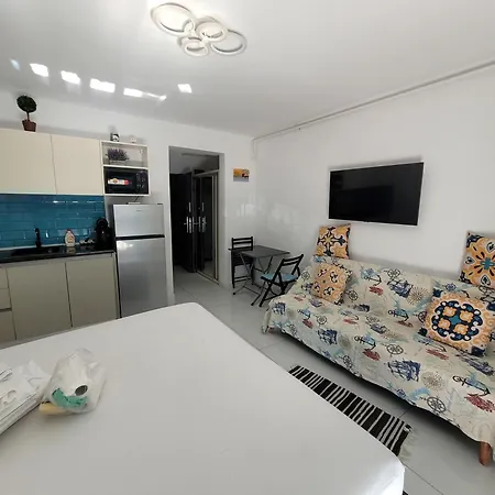 33 In The Sea Apartman *